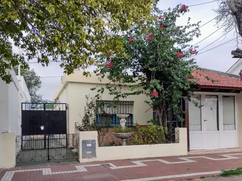 Casa | 3 Dormitorios | Cochera | Capitán Bermúdez | Barrio Villa Cassini