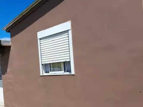 Santamarina e/ Azul y Caseros