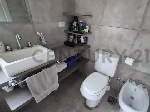Almte. Guillermo Brown 2151 , Piso 0
