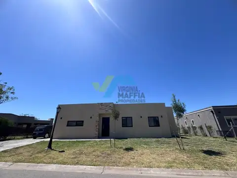Casa construccion tradicional en lote interno - SAN RAMON PILAR DEL ESTE