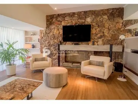 Casa en Venta en Punta del Este, USD 2.250.000