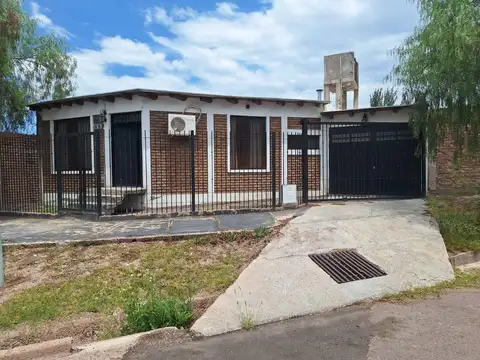 VENTA DE CASA BARRIO SOBERANIA NACIONAL - MENDOZA