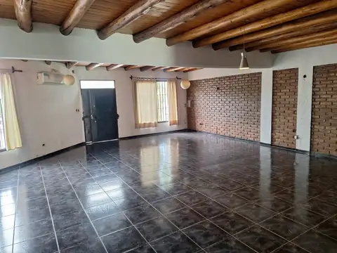 Calle Quinquela Martín 1200