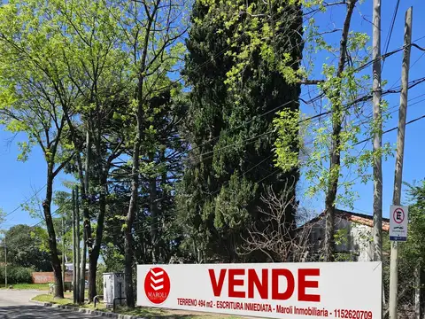 Casa a reciclar en venta en San Isidro Vias / Rolon