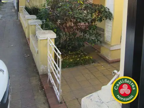 Casa en Venta en Turdera, USD 130.000