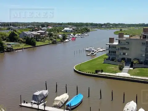Departamento tipo duplex de 3 ambientes en alquiler anual. Marinas del Canal, Nordelta