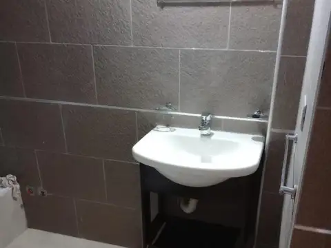 Departamento en Venta en José León Suárez, USD 65.000