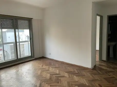 9 De Julio 1100, Piso 4°