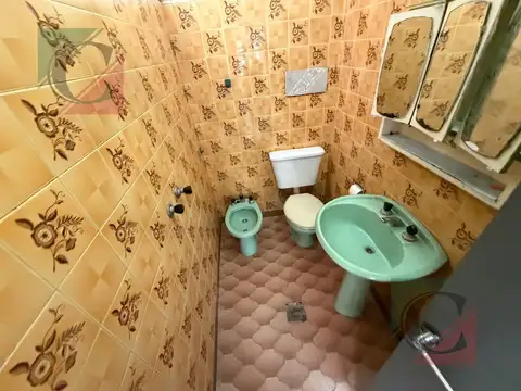 Depto Tipo Casa en Venta 40 años