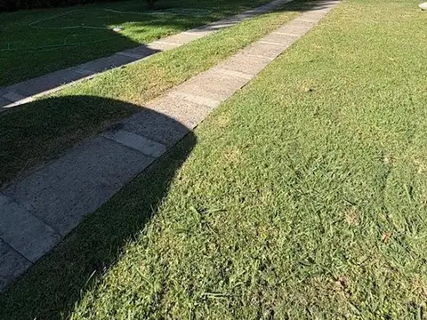 VENTA CASA QUINTA EN DEL VISO CON PILETA