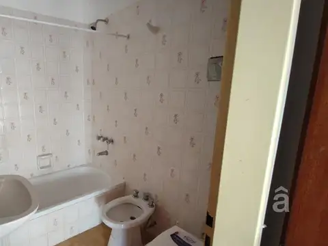 Departamento en Alquiler en Villa Ballester, $ 450.000