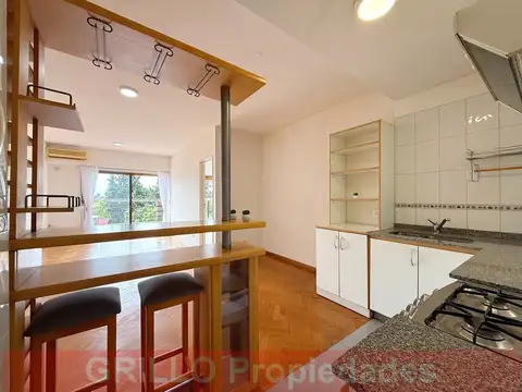Departamento en Alquiler con 1 cocheras
