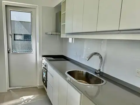Casa en Alquiler en Puertos - Araucarias, USD 2.200