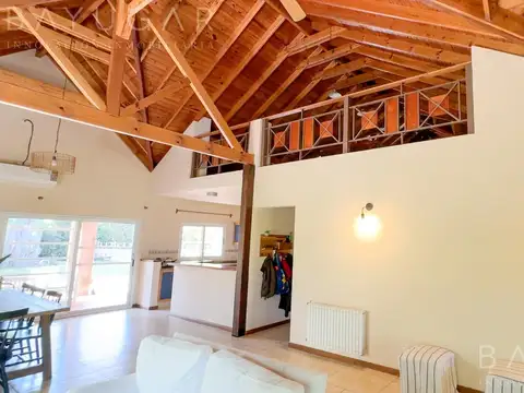 Casa en Venta de 4 dormitorios