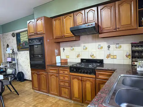 Depto Tipo Casa 5 ambientes con 3 baños