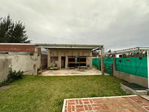 Quinta en Venta en Villa Parque Sicardi, USD 48.000