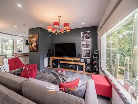 Casa a la venta en Country Banco Provincia