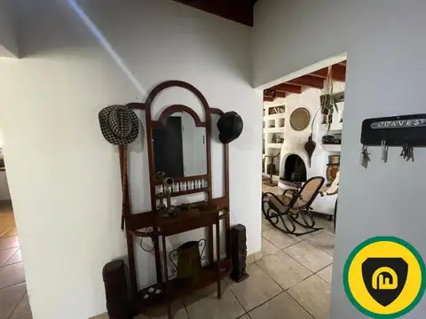 Casa 4 ambientes con 1 baño