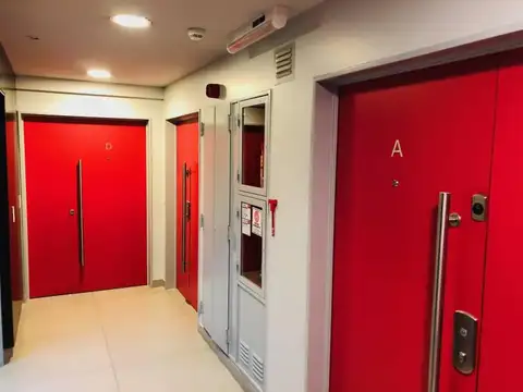 Alquiler Oficina de 68M2 cubiertos con Divisiones y  Cochera en Nuñez, LIBERTADOR STUDIOS