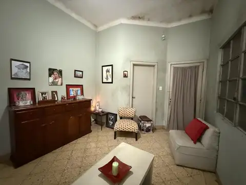 Casa 3 ambientes con 2 baños