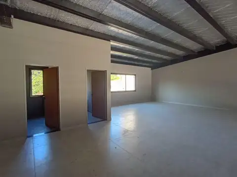 Cno. Centenario e/ 473 bis y 474