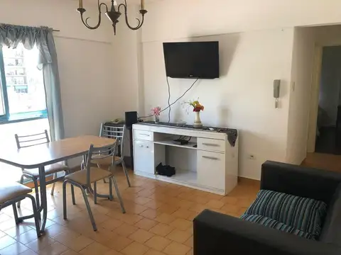 Av Independencia 2100