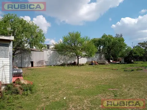 Terreno en Venta 83  mts Frente