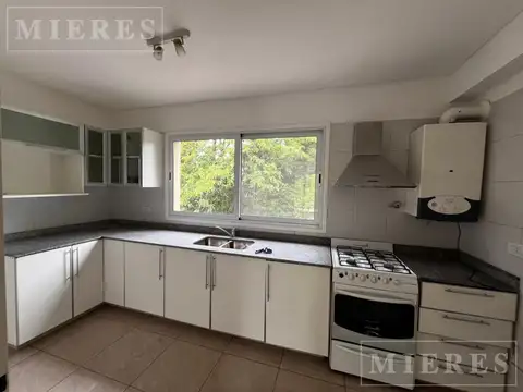 Departamento 3 ambientes con 2 baños