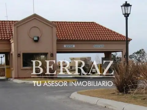 Casa venta 4 ambientes en barrio San Marco al Agua Villanueva lote de 1000 m2