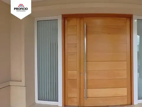 Casa en Alquiler de 3 dormitorios