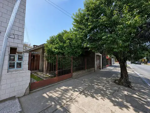brandsen 1900, Piso 0