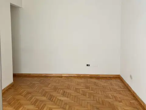 Departamento 2 ambientes caballito "1°x escalera"