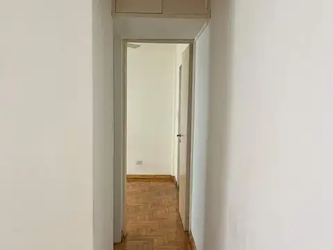 Departamento 2 ambientes caballito "1°x escalera"