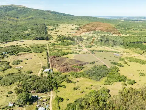 Chacra en venta con vista a las sierras, Maldonado