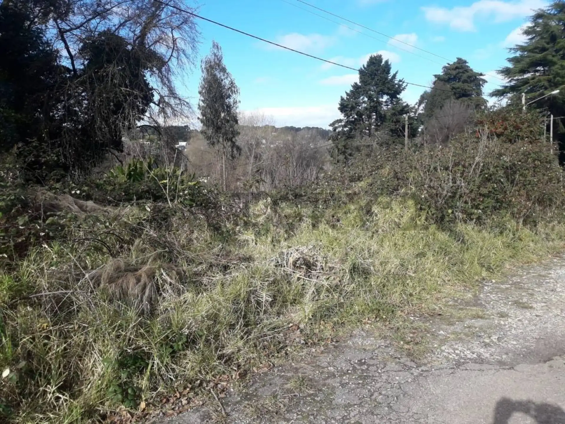 VENDO TERRENO EN SIERRA DE LOS PADRES ZONA GOLF