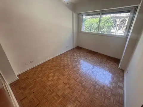 Avenida General Las Heras 2200