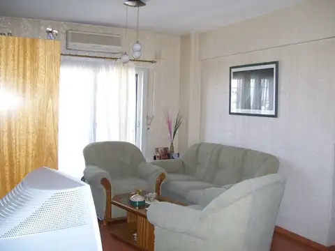 Departamento en Venta en Villa Luro, USD 105.000