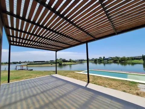 Casa en Venta en San Sebastian, USD 366.000