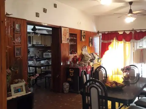 Depto Tipo Casa en Venta en Caseros, USD 120.000