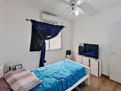 Depto Tipo Casa 2 ambientes con 1 baño