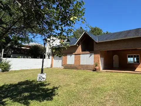 VENTA | CASA CON VISTA AL RÍO PARANÁ – BARRIO LA FLORIDA, ITUZAINGÓ (CORRIENTES)