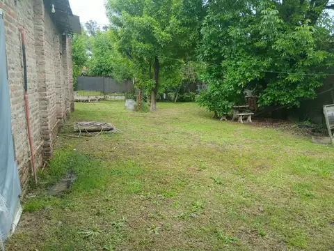 Lujan venta casa 3 ambientes doble terreno