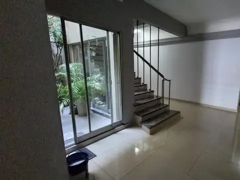 Departamento en Banfield Este