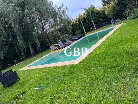 Casa en alquiler anual amoblado Canning Barrio Santa Rita