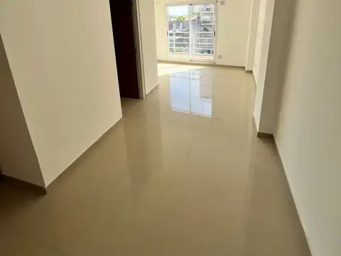 Departamento en Alquiler en Flores, $ 400.000