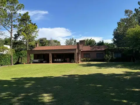 Casa en Venta en Villa Allende Golf, USD 480.000