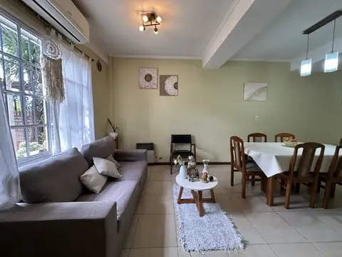 Depto Tipo Casa en Venta en Berazategui, USD 68.000