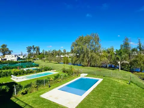 Casa en Venta de 5 dormitorios