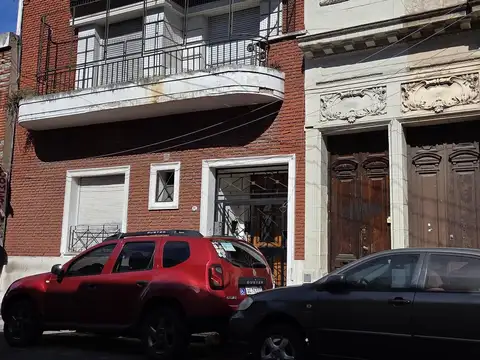 Depto Tipo Casa en Venta en Monserrat, USD 120.000
