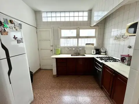Depto Tipo Casa en Alquiler de 4 dormitorios
